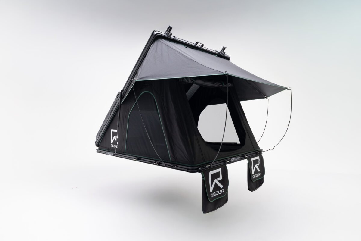 RIGDUP Tent 1.4 hard-shell rooftop tent open deployed angled view